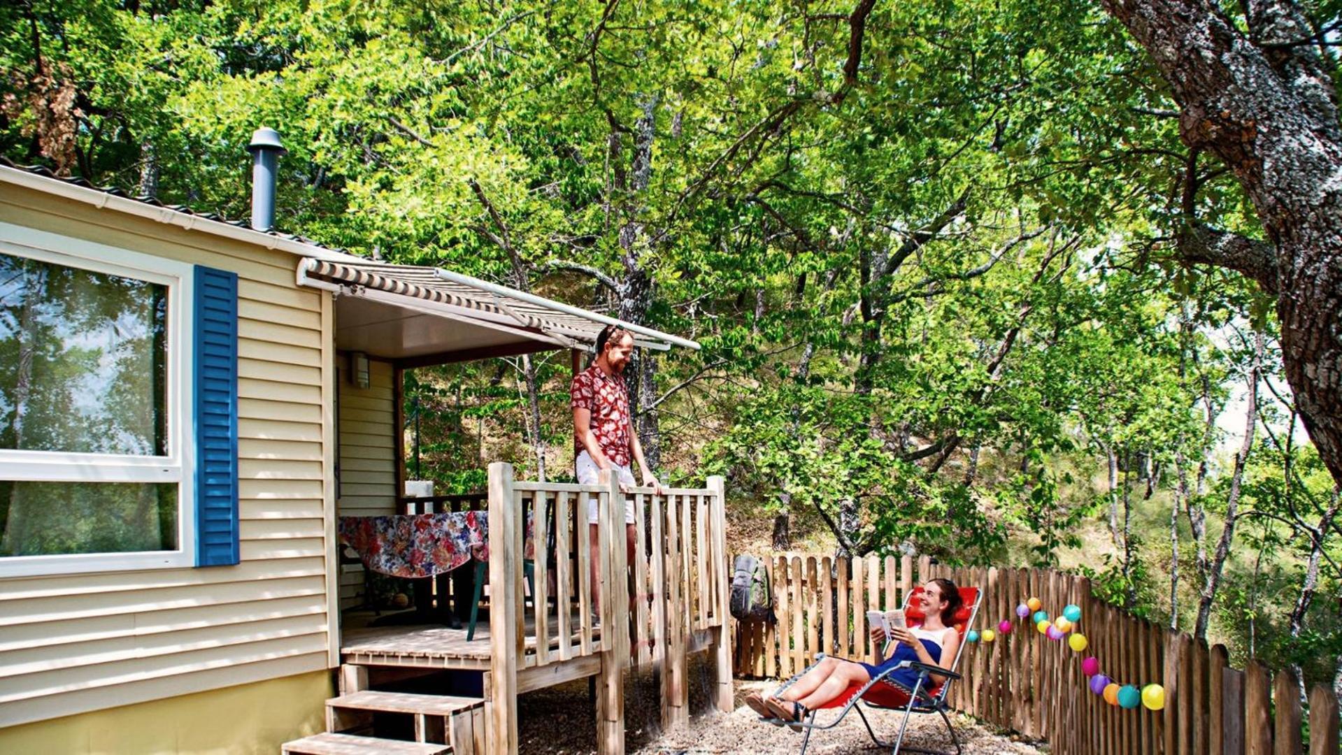 Camping Rives Du Lac De Sainte Croix Hotel Bauduen Room photo